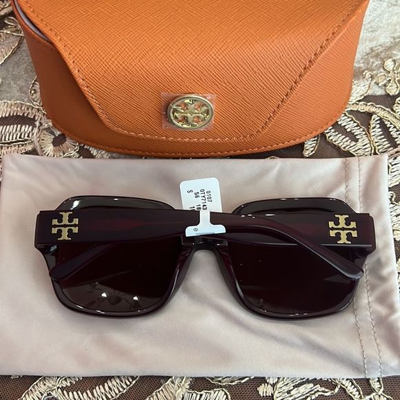 Tory Burch 56MM square sunglasses - Picture 2 of 6